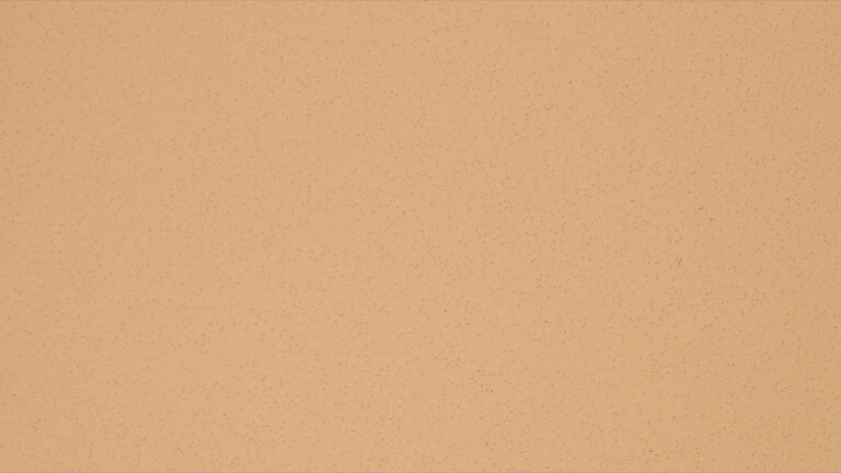 485 E