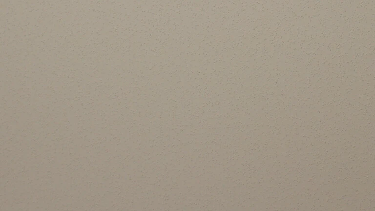 611 L