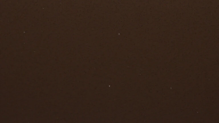 652 N